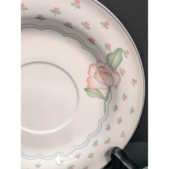 Sango Rose Chintz 3793 1 Footed Teacup and 2 Saucers by Suzanne Evans - Picture 3 of 9